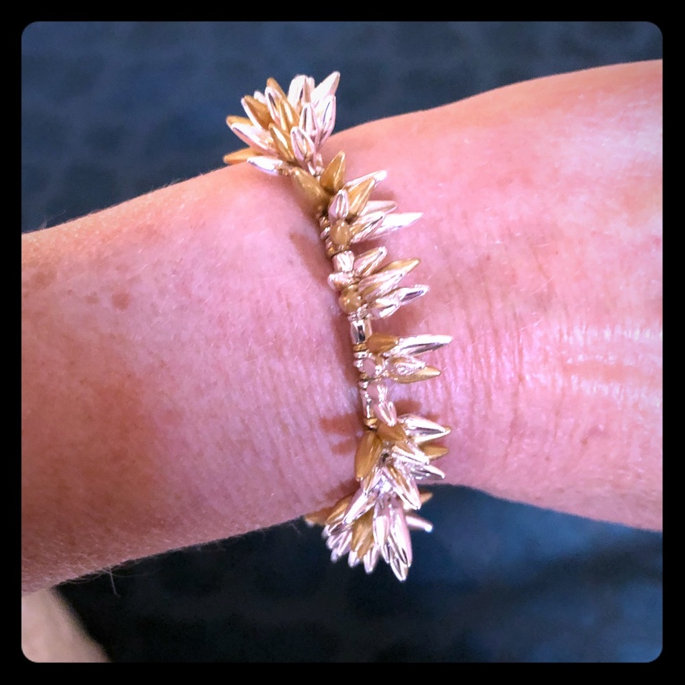 Rebel stretch bracelet